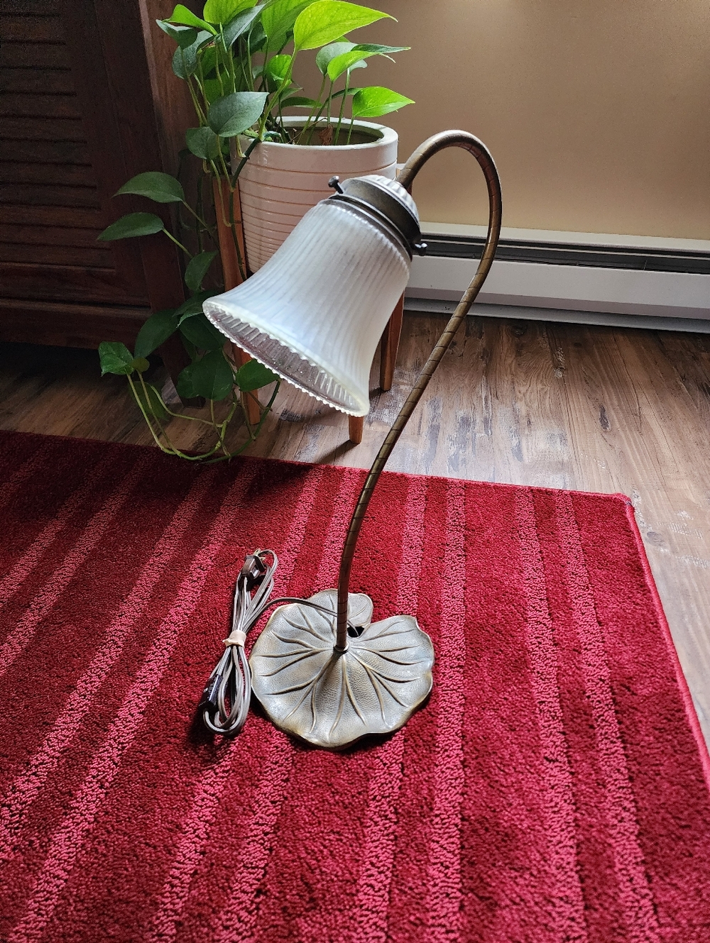Brass Lily Pad Lamp